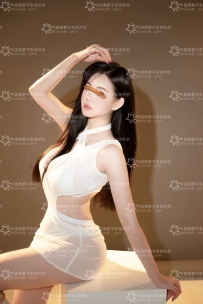 🇯🇵女の子の名前： 望 幽月（のぞみ ゆづき）165cm／47kg／24歳