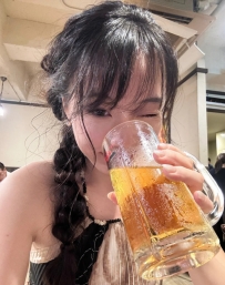 Height: Meiling 160.44kg Cup 22 y