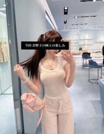 身材： 陈嘉怡 165cm/E奶/47kg/23歲