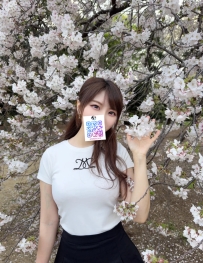 🌸お名前とスタイル: ヌアン 身長: 161cm 体重: 48kg 年齢: 24歳 カップ: Eカップ