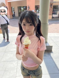 身材： 小純 158 45kg D 20歲