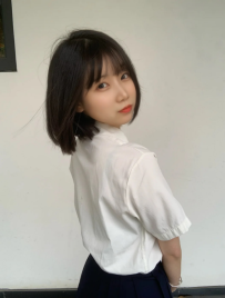 🇯🇵 Name: Yuzuki Hoshino 📏 Height / Weight: 152cm / 42kg