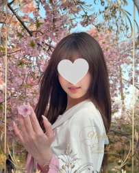 🔱 8/16 ご予約可能  🇯🇵 名前：佐藤萌香
